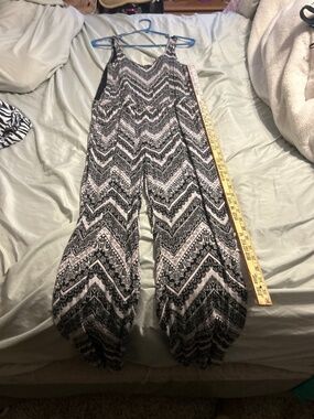 Pants suit